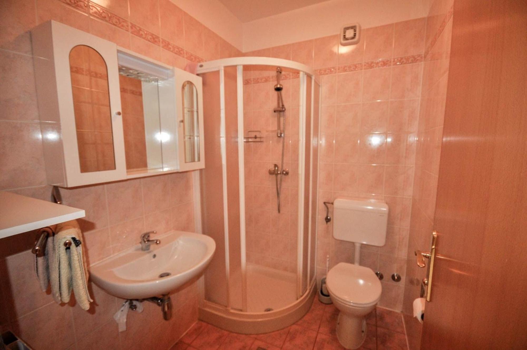 Ferienwohnung Fuer 2 Personen 30 M2 In Novigrad, Istrien Karpinjan Esterno foto